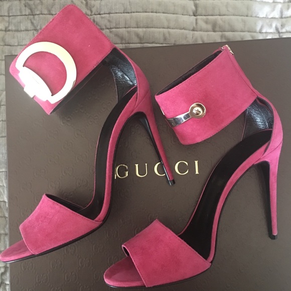 Gucci - Picture 3 of 8